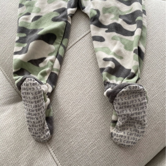 Carter’s Baby Camo Dinosaur Footie - Picture 6 of 6